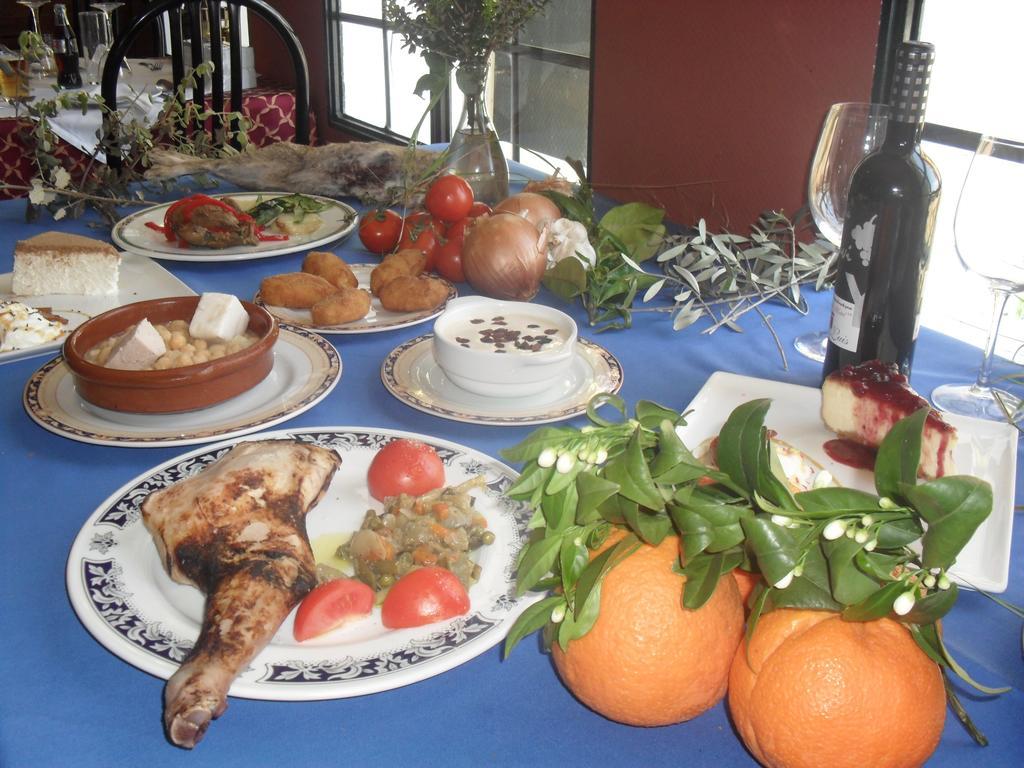 Hostal San Luis Almodóvar del Río Eksteriør billede